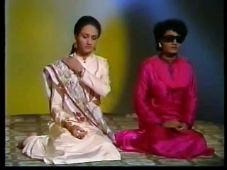 BUSHRA ANSARI (HAYE MERI ANGOOTHYAN NA JANE KO GAYI KAHAN) PARODY