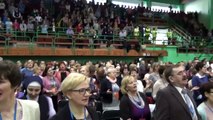 Modlitwa uwielbienia podczas III dnia rekolekcji prowadzonych w Toruniu przez o. Józefa Witko OFM w dniach 13-15.02.2015 r.
