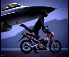Suzuki Raider 150 (Thailand) funny TV promotional video