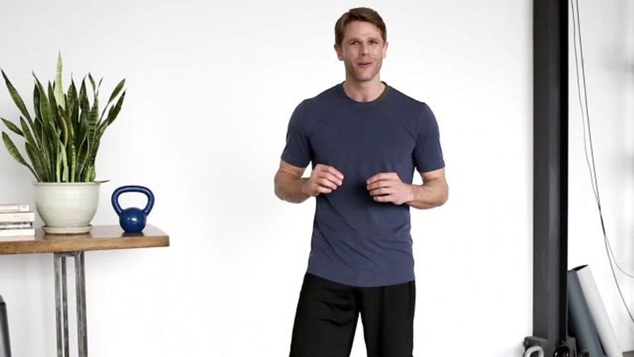 7 Beginner-Friendly Kettlebell Moves