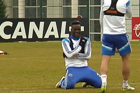 Benjamin Mendy imite Lilian Thuram