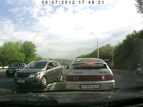 ДТП - Столкнулись 5 автомобилей на трасса Е95