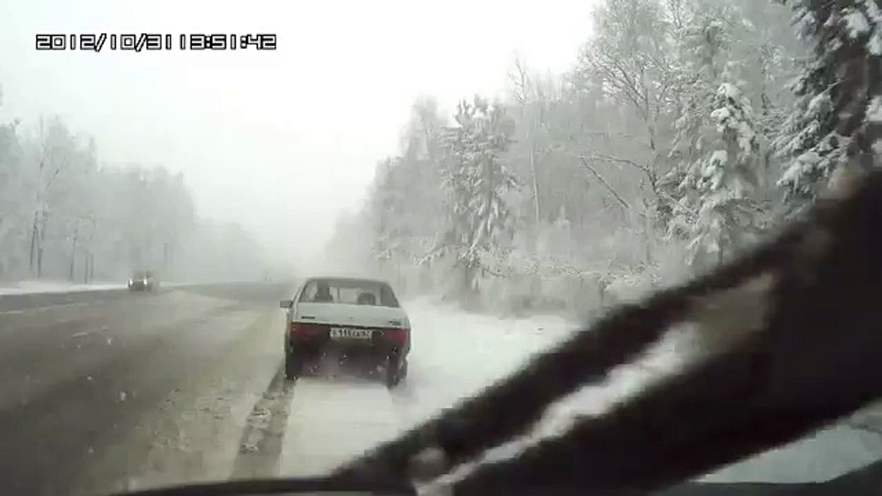 ДТП - Фуру занесло на встречку