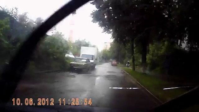 ДТП из-за превышения скорости и тупости