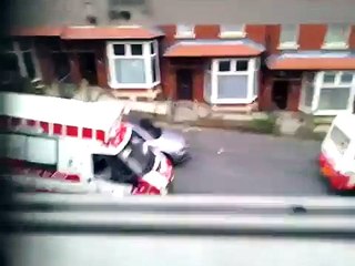 Разборки-ДТП - Продавцы мороженного неподелили район!