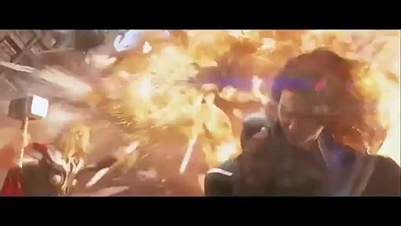 Spider-Man and The Avengers Team Up in This Marvel Movie Mashup