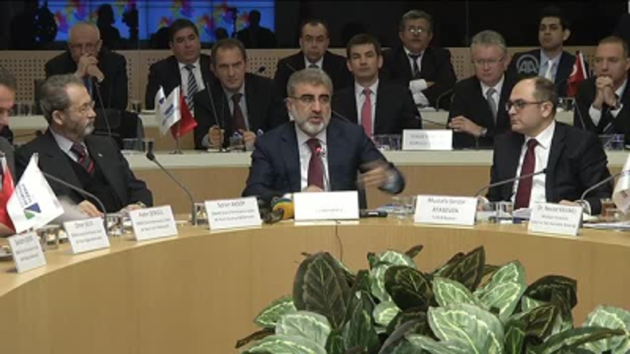 Taner Yıldız: "Kamuoyunda (İdam) Tartışılıyor Olması Yanlış Değil"