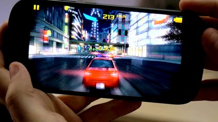 Análisis del móvil Yotaphone 2, único en su clase