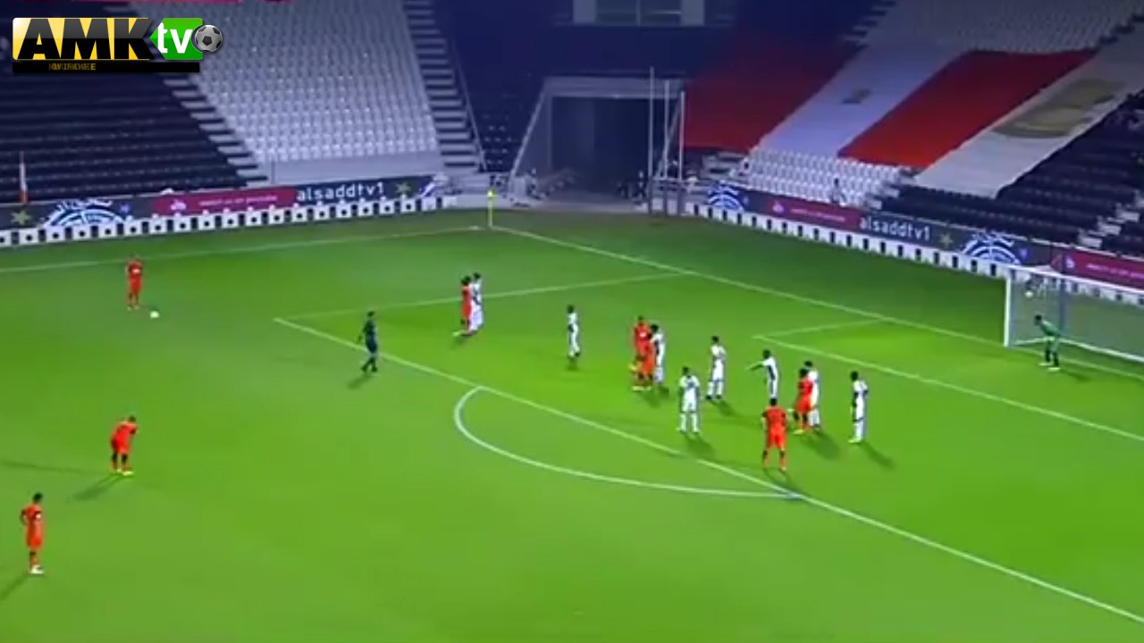 Tuncay Şanlı'dan harika frikik!