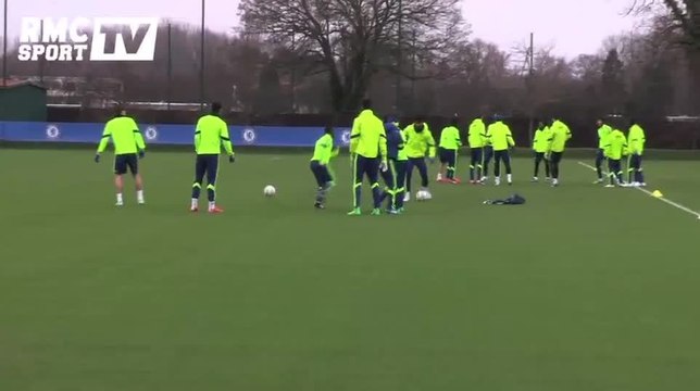 Football / Diego Costa s'amuse à shooter sur ses coéquipiers à l'entraînement - 16/02
