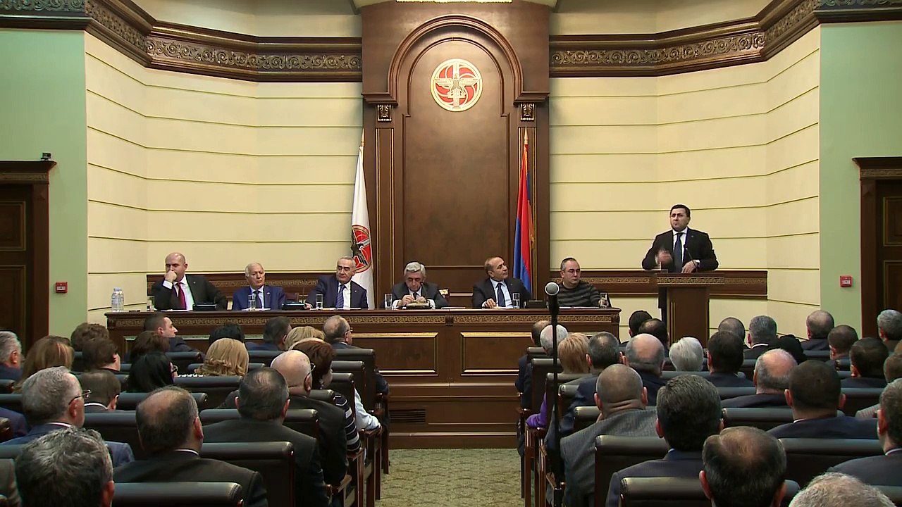 «Ծառուկյանը չի տարբերում մեծատառ Ճ-ն փոքրատառ ձ-ից »