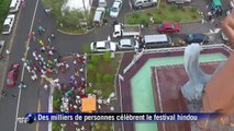 Des milliers de personnes célèbrent le festival Hindou