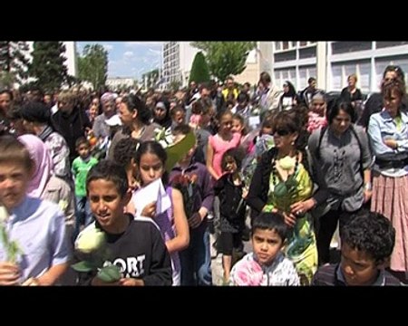 110601.JT.marche silencieuse