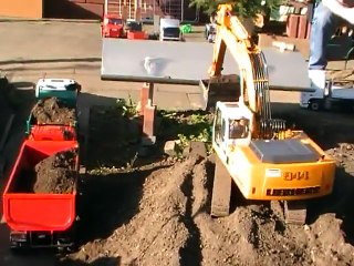 BIG RC CONSTUCTION ZONE, RC ROADWORKER