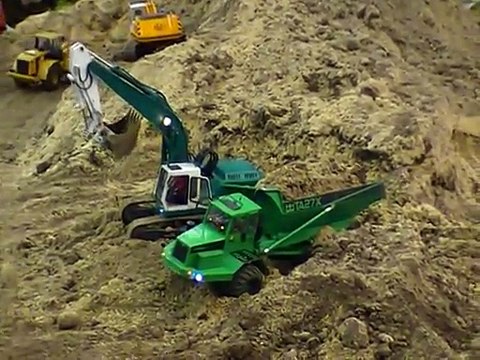 BIG RC CONSTUCTION ZONE, RC WHEEL LOADER