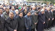 Özgecan'ın Öldürülmesi - Giyabi Cenaze Namazı Kıldılar