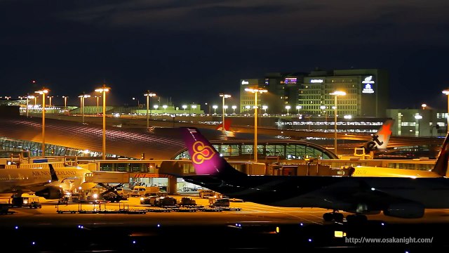 関西国際空港 航空機特集 夜景 Airplanes at Kansai International Airport Osaka Japan