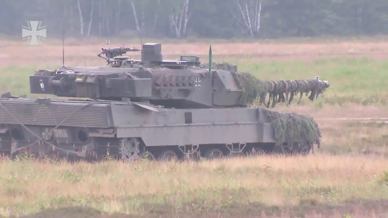 German Leopard 2A6 in Live Fire Test in Germany