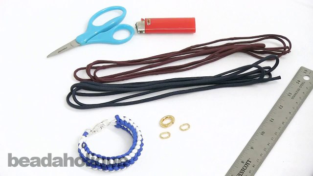 How to Make a Ladder Paracord Bracelet