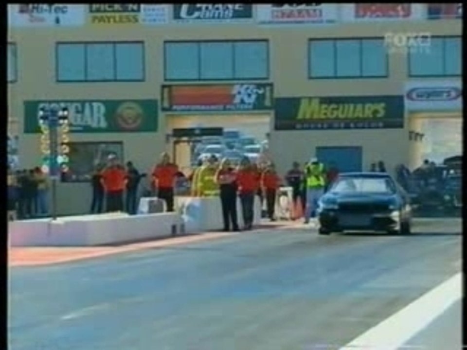 NISSAN Skyline GTR700 - 8.273s