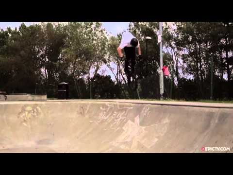 Karl Southern Blowing Minds | Fast Forward BMX, Ep. 12