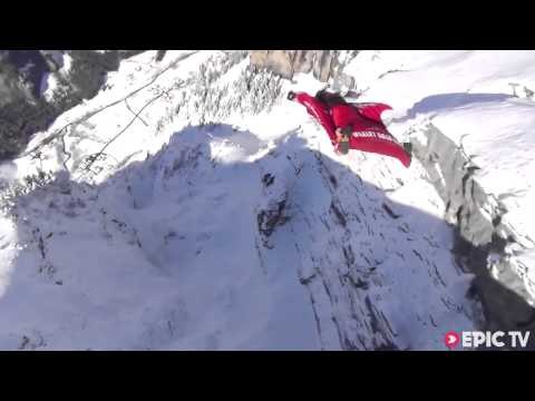 Two Wingsuit Pilots Filmed Their Flight in a Way That Will Astonish You | A Straight Shot