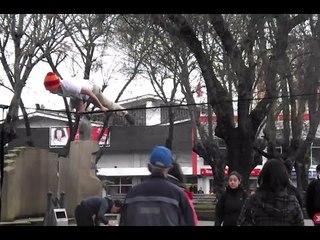 Urban Slackline Above Crowds in Temuco, Chile | SlackON, Ep. 2