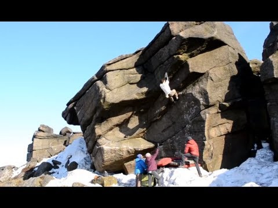 Gritstone! Return of the Jedi (E9), Simba's Pride (E8), Superstition (E8) - EpicTV Climbing Daily