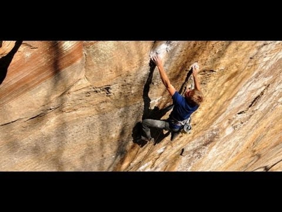 Alex Megos Climbs 'La Rambla' (9a+) and 'A Muerte' (9a) on his 2nd Attempt.