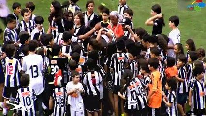 Ronaldinho - Amazing Skills & Goals & Assists - 2014 / 2015 - HD