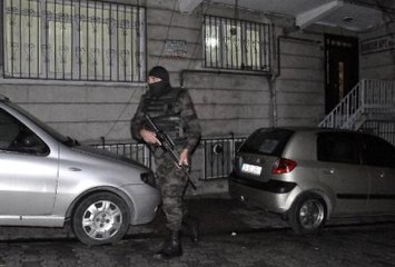 İstanbul'da 3 İlçede Narkotik Operasyonu