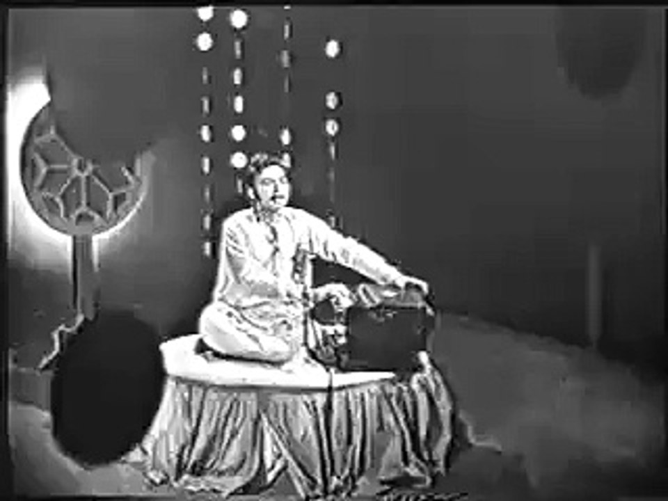 Aye Mere Pyare Waten  " Aye Mere Pyare Waten " All time fav