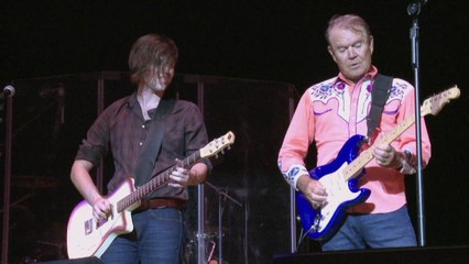 Glenn Campbell Records and Sings His Last Song 'I'm Not Gonna Miss you'