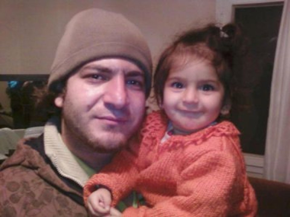 Bomba Gibi Patlayan Tüplü Televizyon Minik Kızı Babasız Bıraktı