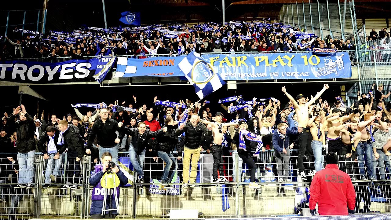 [Aja 0-1 Estac] Fier de nos supporters !