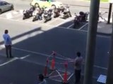 Il tente de voler une moto en plein jour à Melbourne
