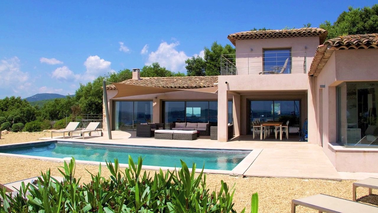 Golfe de st tropez VENTE VILLA 200 m² Grimaud (83310) - Vue mer panoramique