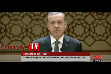 Erdoğan konuşurken ayağa kalkıp o sözlere itiraz etti