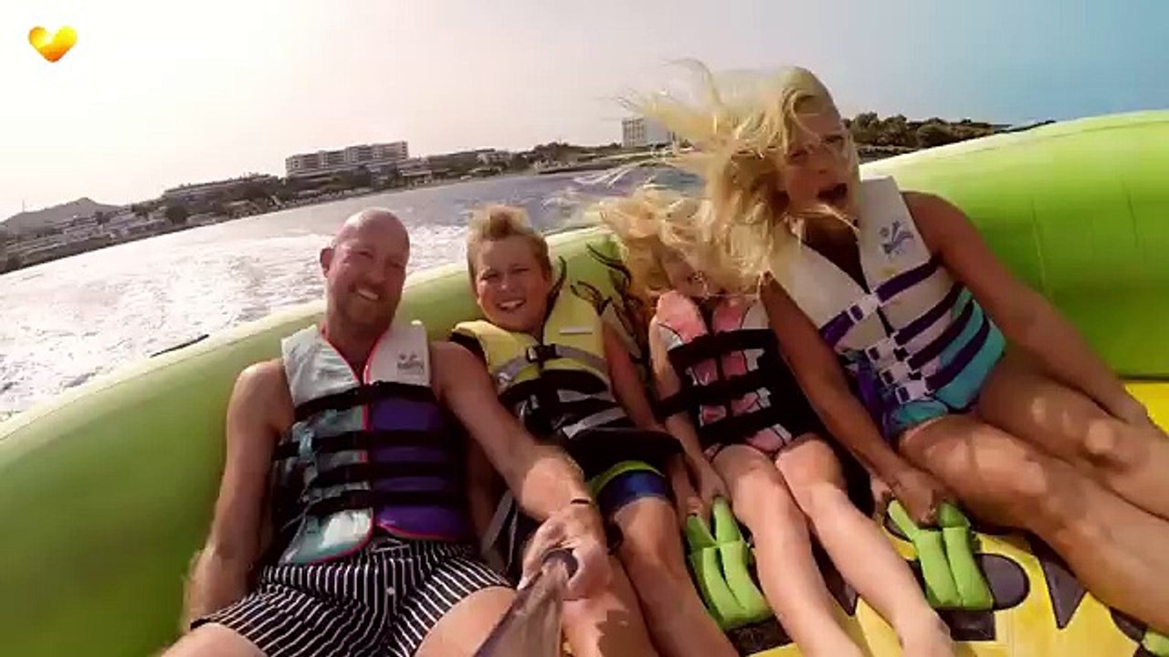 Forsman & Bodenfors pour Thomas Cook - agence de voyages, «One campaign» - janvier 2015