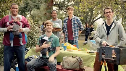 Publicis Kaplan Thaler pour Similac - lait infantile, «The mother hood» - janvier 2015