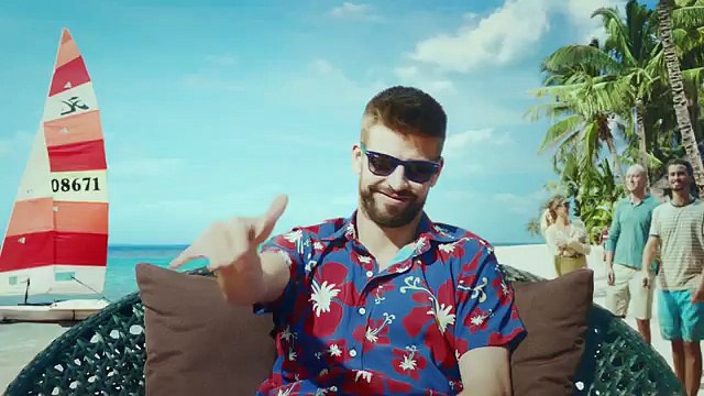 180 Amsterdam pour Qatar Airways - compagnie aérienne, «The FCB Holiday» - février 2015