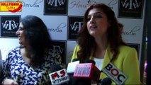 Priyanka Chopra and Twinkle Khanna put their differences aside