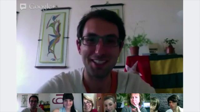 Communication sur place et argent de poche - Vidéochat camp chantier solidaire Afrique