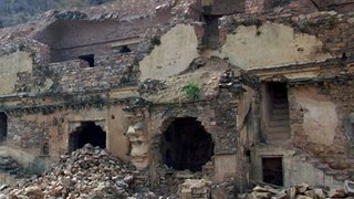 Bhangarh Fort - India's Most Haunted Place
