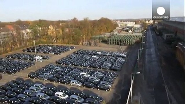 Ελλάδα: βουτιά στον πληθωρισμό και τις πωλήσεις αυτοκινήτων