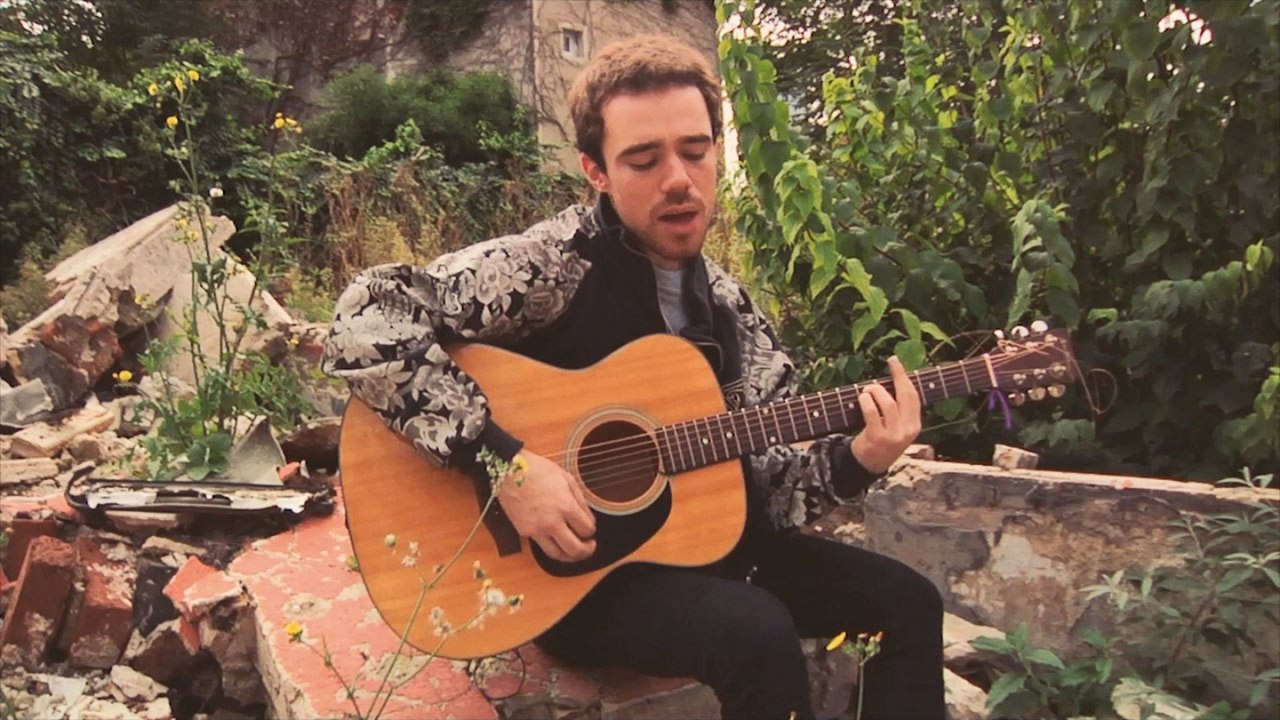 Avi Buffalo - Won't Be Around No More | A Take Away Show