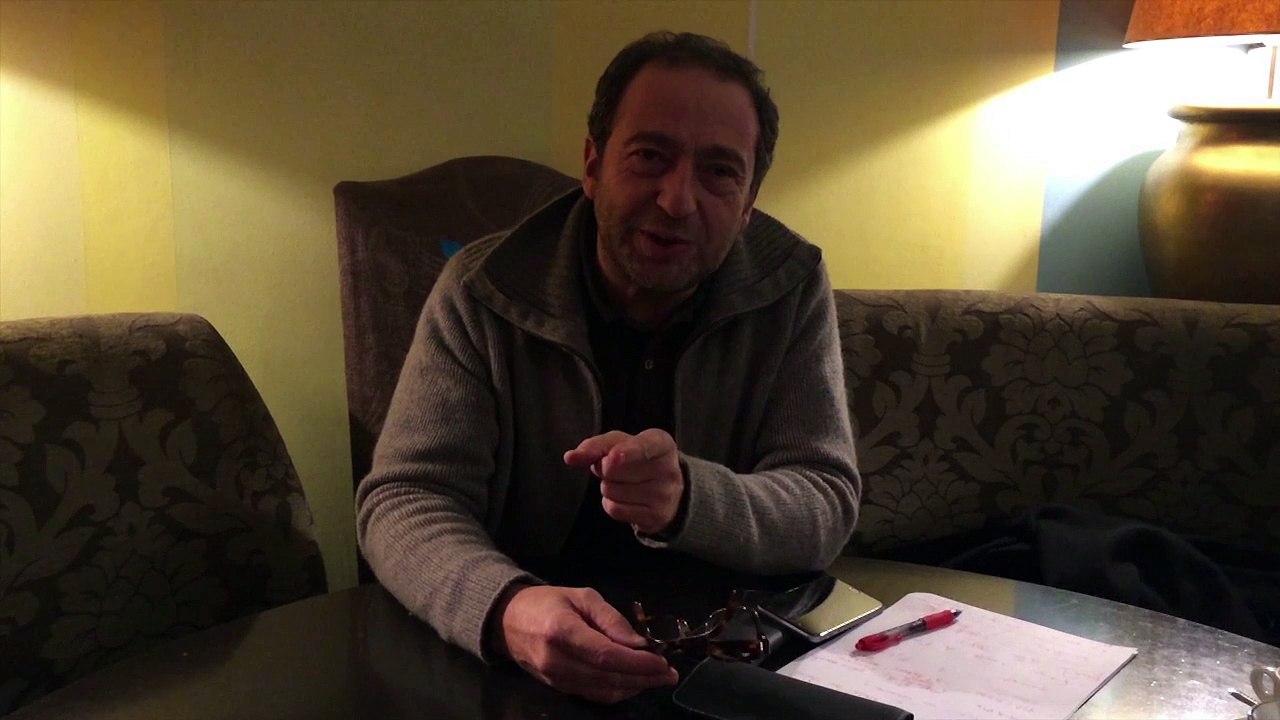 Patrick Timsit Community manager d'un jour au HuffPost