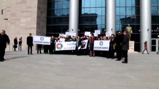 Avukatlar, İç Güvenlik Paketi Yasa Tasarısını Protesto Etti