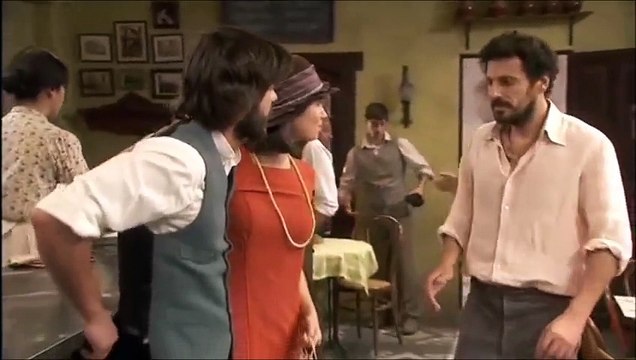 Conrado decepcionado con Aurora porque no ha asistido a la reunión de la casa de Aguas