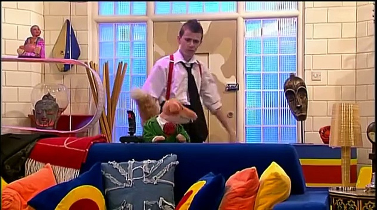 The Basil Brush Show - Liam and Lucy